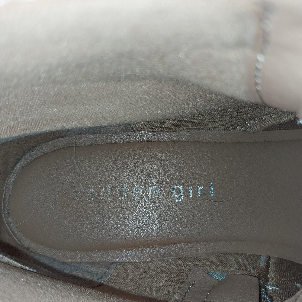 Madden Girl Tan Ankle Boots - Picture 3 of 7
